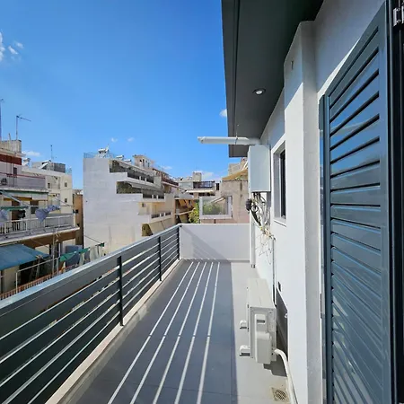 Blossom House-at The Foot Of The Acroplis And Parking Available Apartment Athens